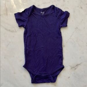 Kyte BABY short sleeve onsie 12-18mos